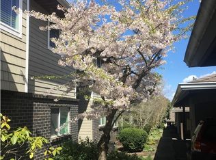 629 Kirkland Way APT B-10, Kirkland, WA