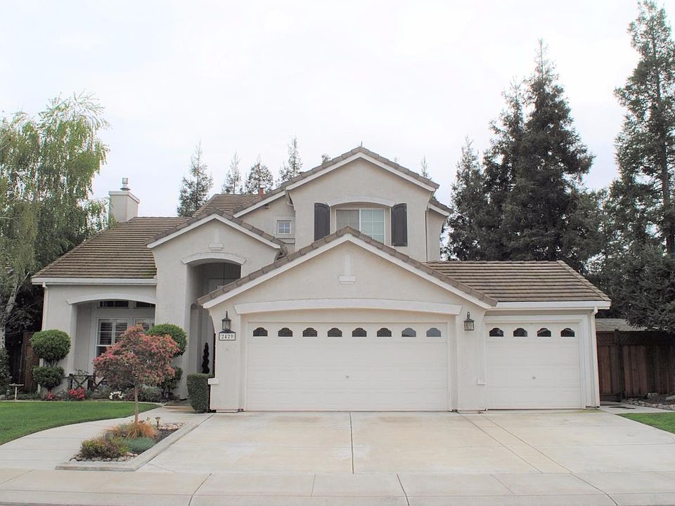 2nd image of 2429 Jonathon Dr