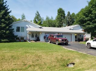 6784 Diane Dr, West Bend, WI 53090