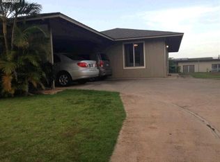 166 Hookui St, Kahului, HI 96732