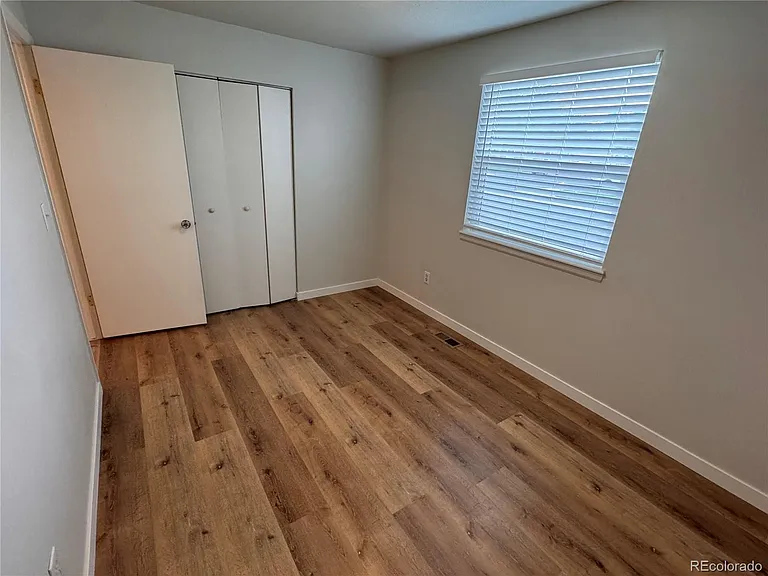 6394 S Dudley Way — Photo 6