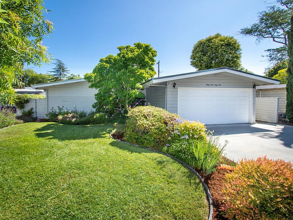 1st image of 3461 Murdoch Dr
