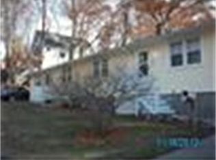 85 Moore Ave, Worcester, MA 01602