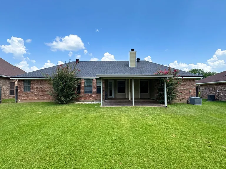 464 Mayfair Ct — Photo 11