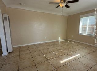 1004 El Tejon Ave, Bakersfield, CA 93308