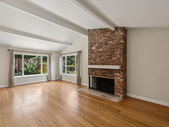 4th image of 309 Walsh Rd