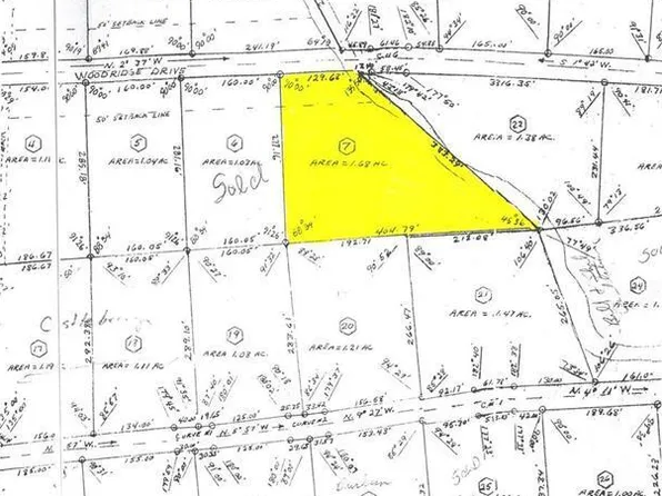 7 Woodridge Dr, Benton, KY 42025