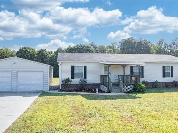 4514 Old Hickory Rd, Lancaster, SC 29720
