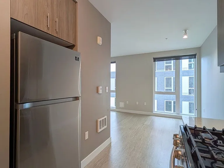 Division Terrace Apartments — Photo 45