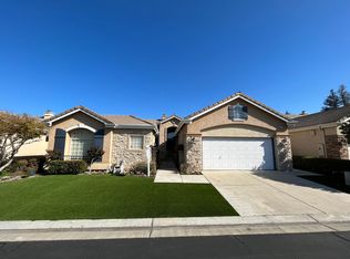 2138 W Via Cipressi, Fresno, CA 93711