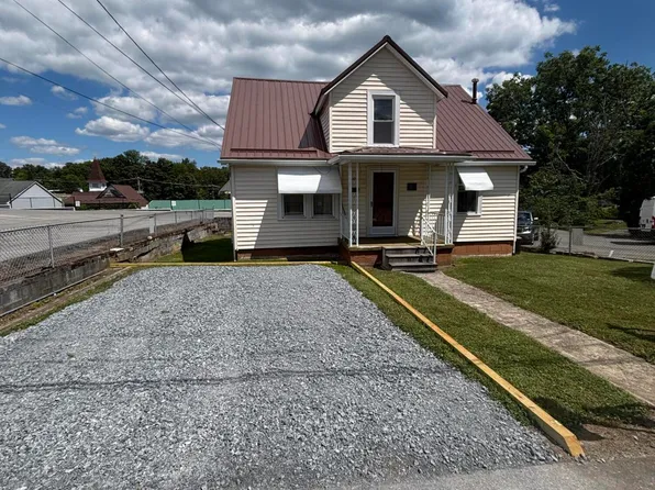 113 Harvey St, Fayetteville, WV 25840