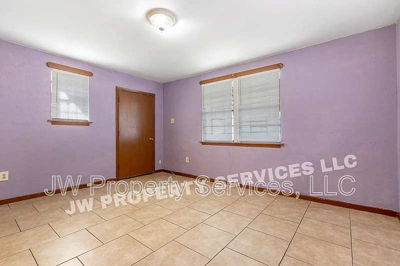 1 bed, 1.0 bath, 580 sqft, $950 — Photo 2