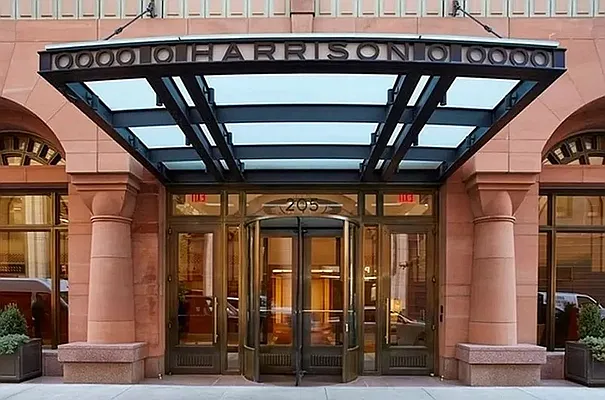 Sold by Corcoran | media 24