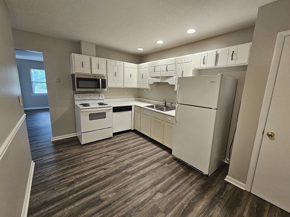1st image of 813 Gadd Rd #B