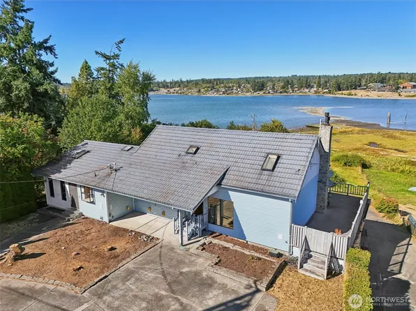 3409 Mission Beach Road, Marysville, WA 98271