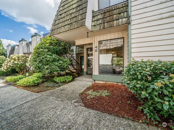 12600 4th Avenue W #4H, Everett, WA 98204