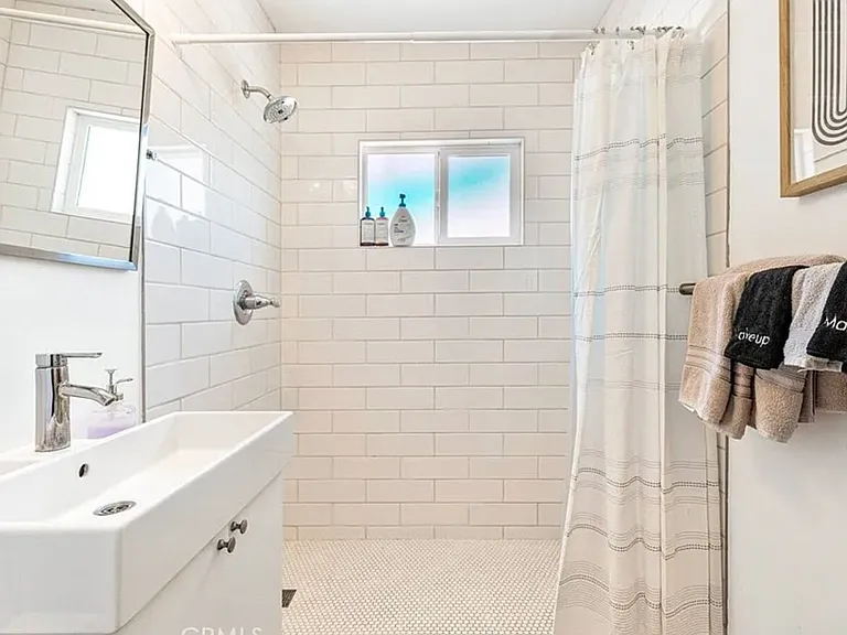 61826 Terrace Dr — Photo 16