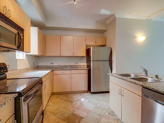 5th image of 1643 6th Ave APT 309