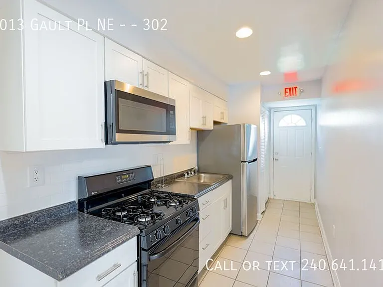 4013 Gault Pl NE #302 — Photo 4