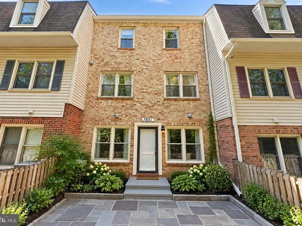 7851 Coddle Harbor Ln #19, Potomac, MD 20854