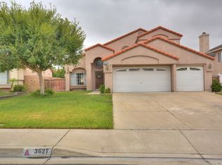 3627 N Sweet Leaf Ave, Rialto, CA 92377