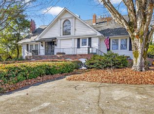 2738 Hilltop Cir, Gadsden, AL 35904