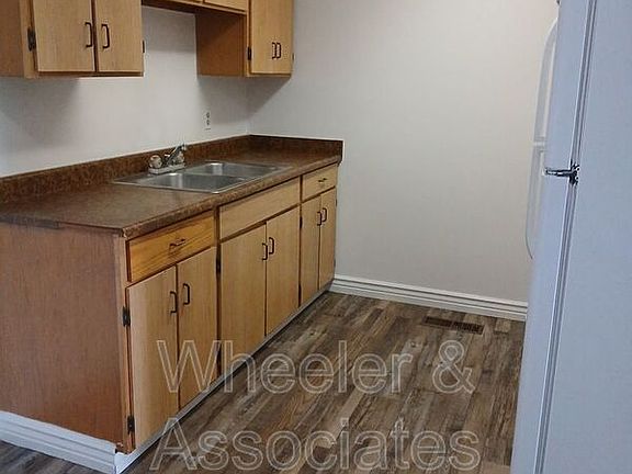 2nd image of 2650 Jefferson Ave APT 18