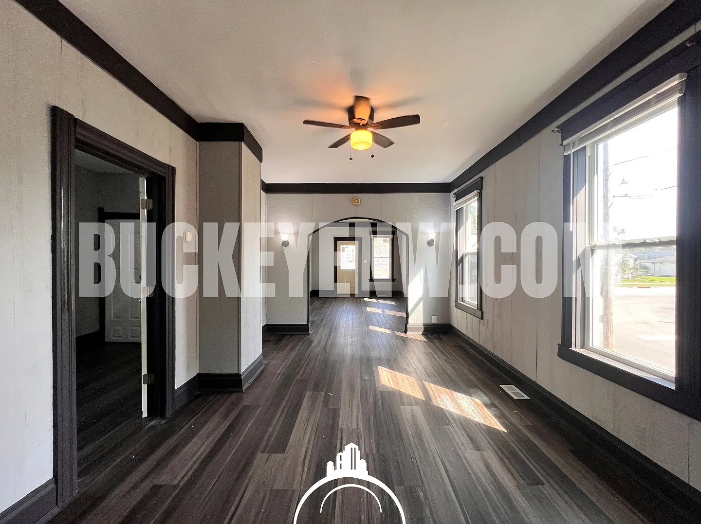 2 Bedroom House — Photo 3