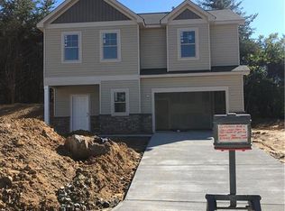 2917 Dallas Ct, Winston Salem, NC 27107