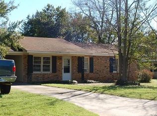 202 Tracy Ter, Warner Robins, GA 31088