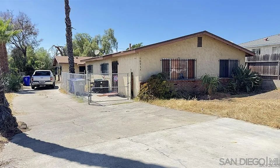 1st image of 3006 Chamoune Ave