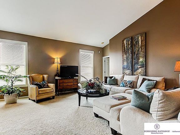 4th image of 5112 S 193rd St