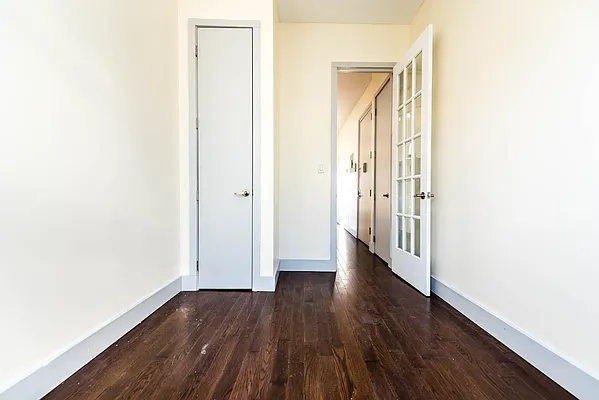 Rented by Nooklyn NYC LLC | media 72