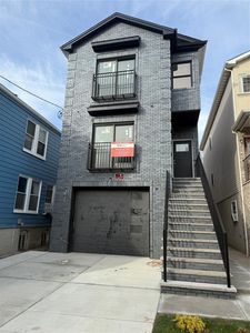 24 Cleveland Ave, Harrison, NJ, 07029