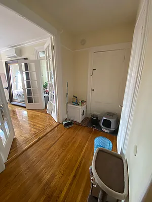 Rented by Peace of Mind Realty | media 23