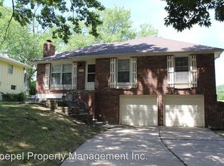 11130 Spring Valley Rd, Kansas City, MO 64134