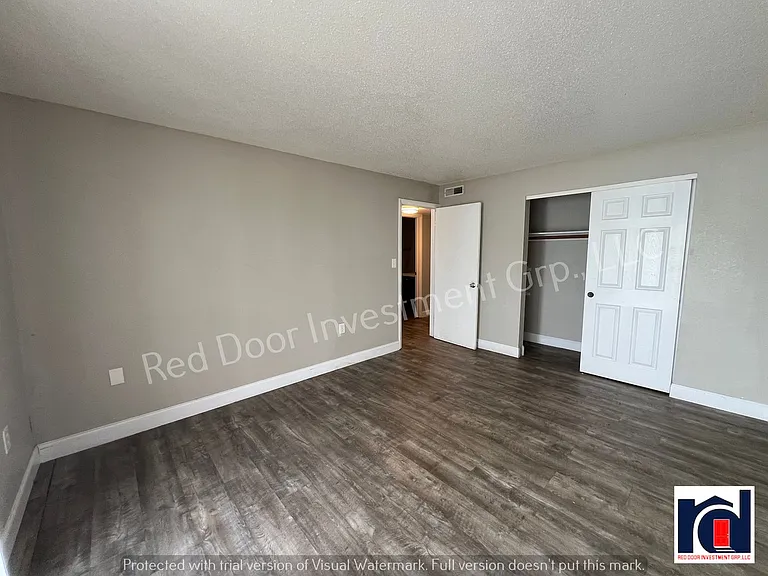 Move In Special 1 & 2 Bedrooms Available Minutes from the River — Photo 45