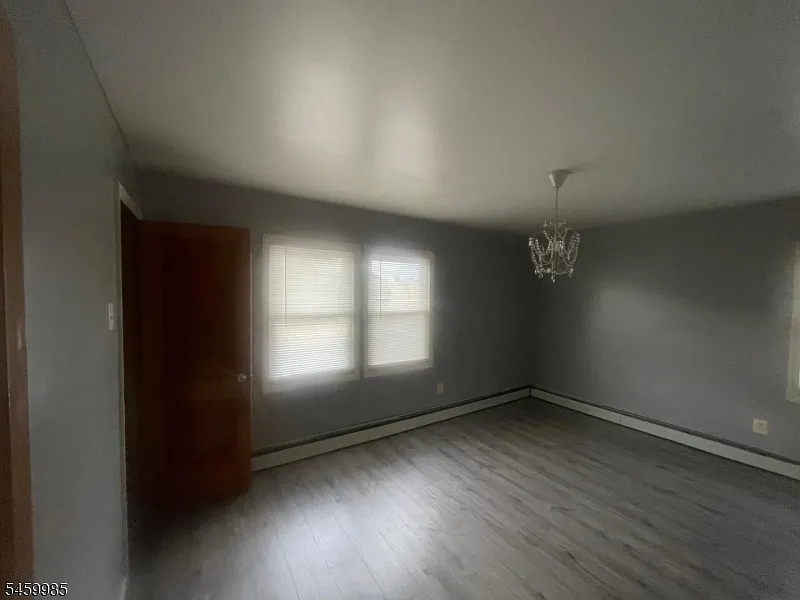 1 bed, 1.0 bath, $1,200 — Photo 2