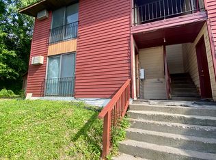 633 E Seneca Tpke APT 3, Syracuse, NY 13205
