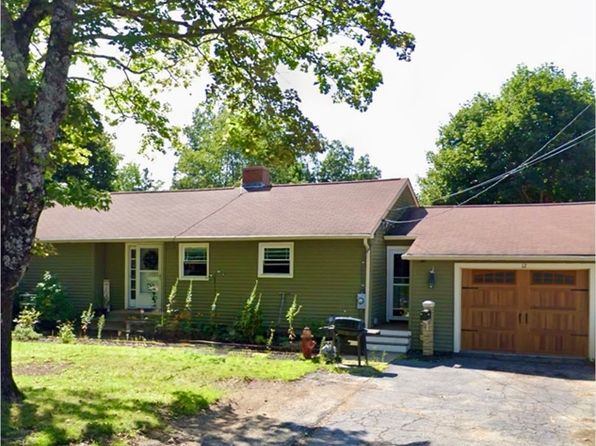 12 Crown St, Spencer, MA 01562