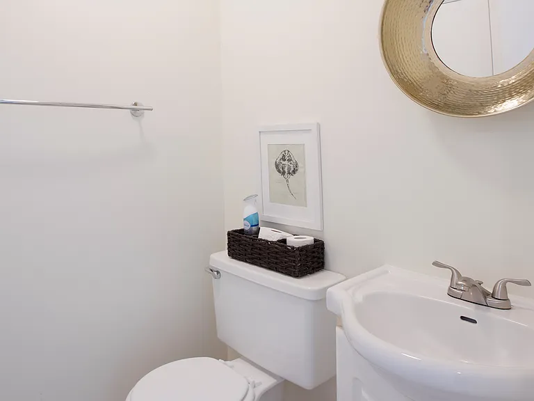 637 Baytree Ct — Photo 15