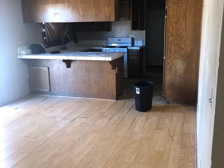 13225 Topock Rd — Photo 7