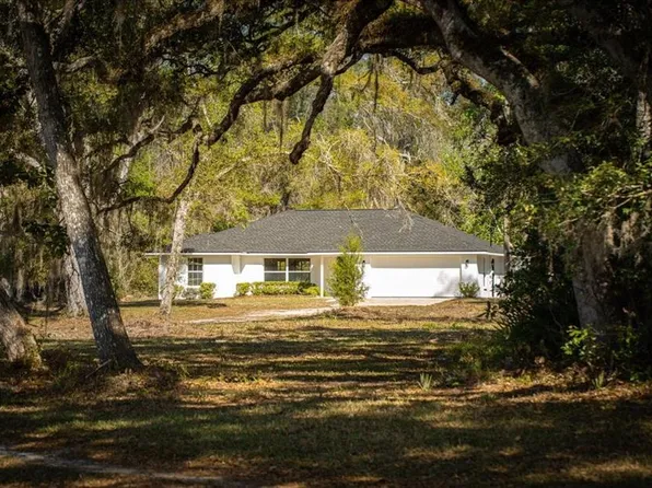 957 NE 354th Ave, Old Town, FL 32680