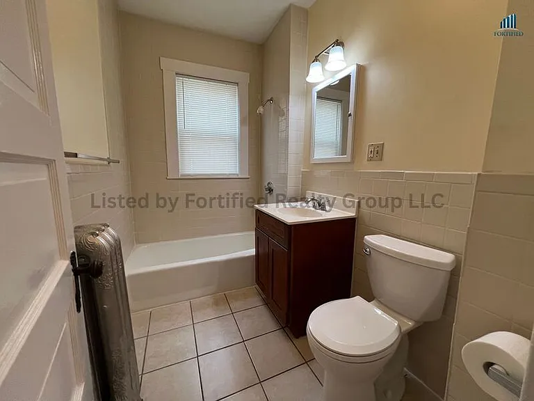 142 Washington St #3 — Photo 22