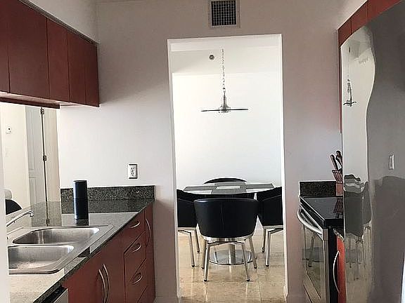 3rd image of 1200 Brickell Bay Dr APT 4001