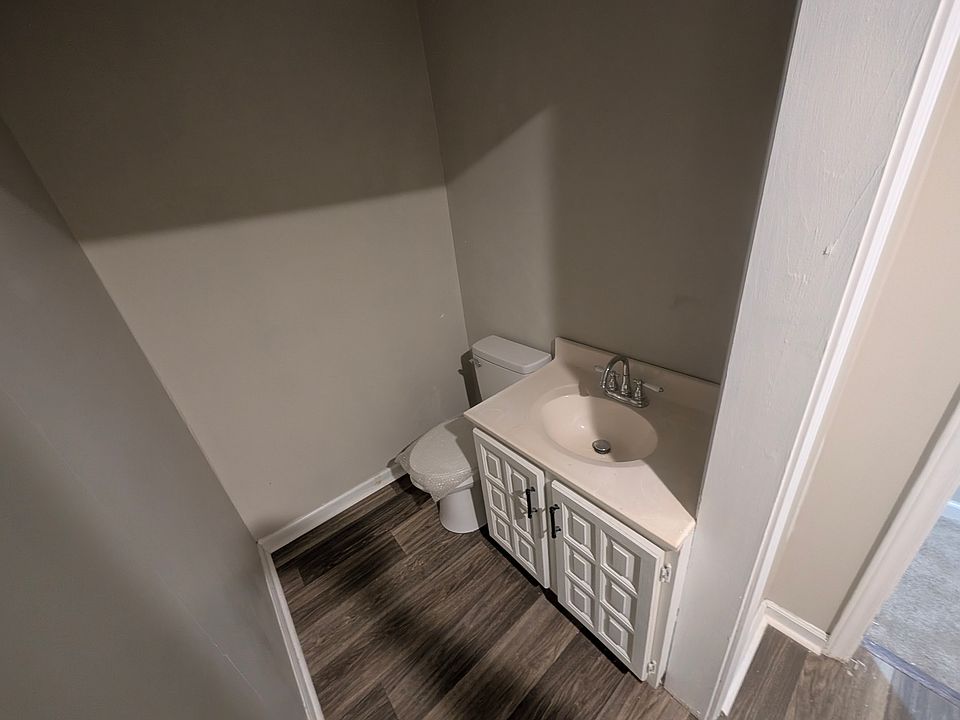 1st image of 215 N Logan St #E