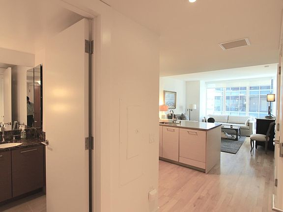 2nd image of 301 Mission St APT 22B