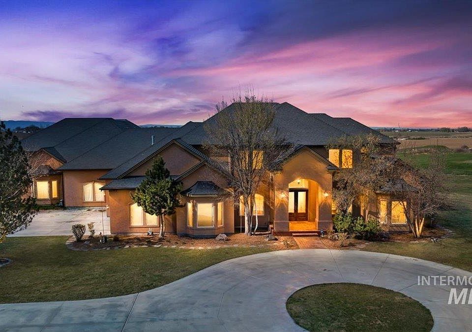 1st image of 3797 S Rustler Ln