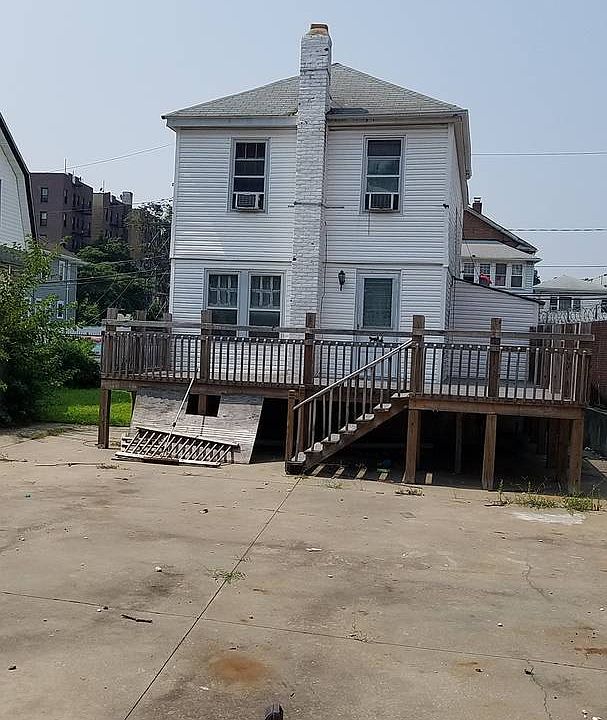 2nd image of 1320 McBride St