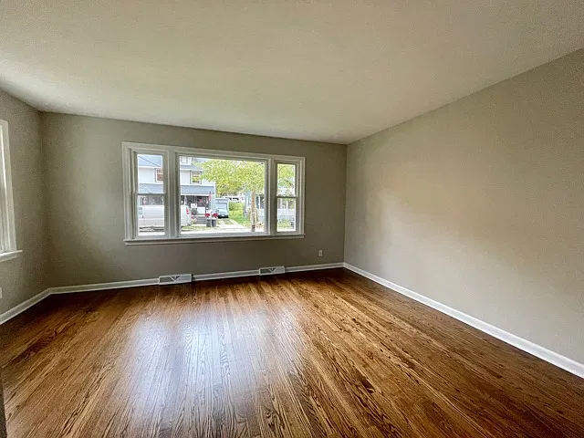 2 bed, 920 sqft, $940 — Photo 4